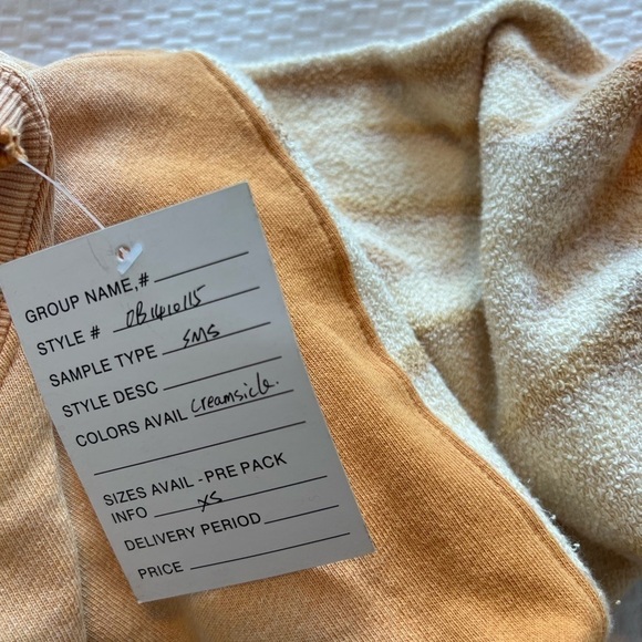 Free People Sweatshirt - Picture 14 of 16